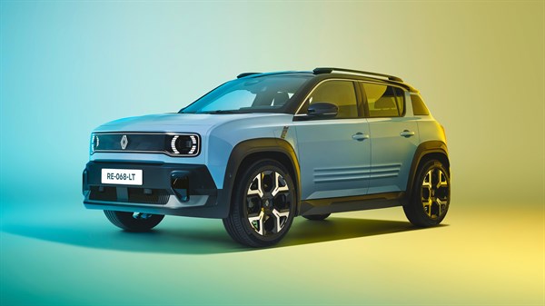 versatile - Renault 4 E-Tech electric