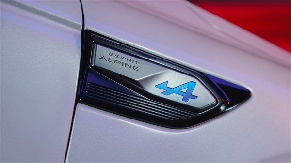 Renault Arkana E-Tech full hybrid - panouri laterale și jante Alpine