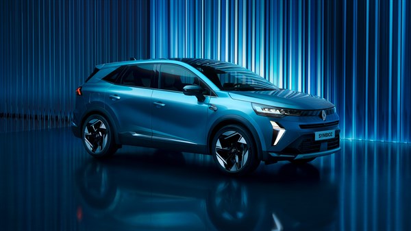 Renault Symbioz E-Tech full hybrid - financing insurance